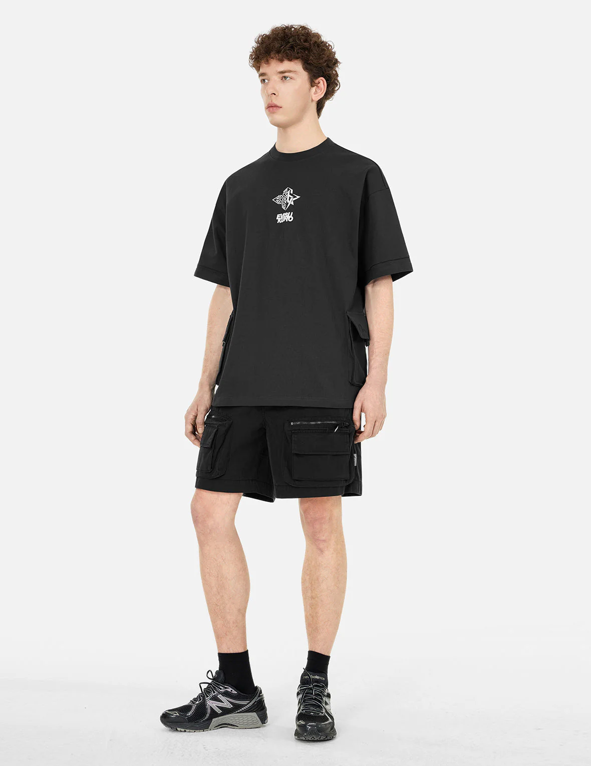 Multi-Pocket Relax Fit Cargo Shorts - Image 3