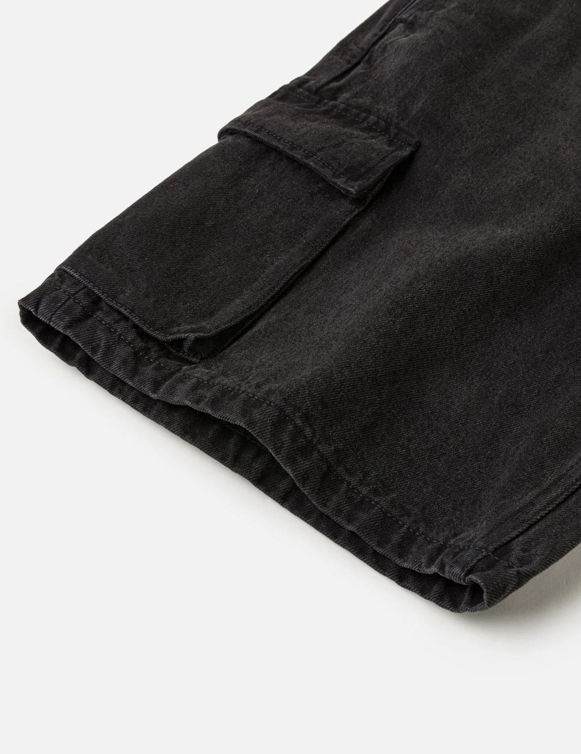 Multi-Pocket Seagull Black Jorts - Image 11