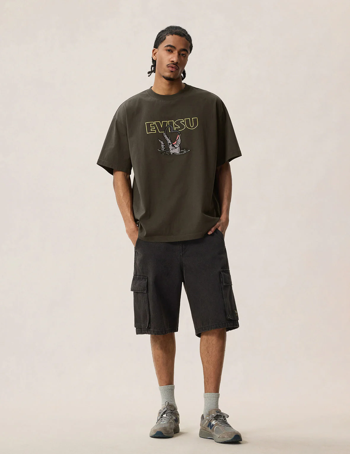 Multi-Pocket Seagull Black Jorts - Image 7
