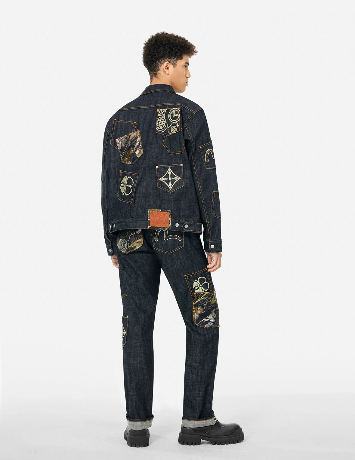 Multi-Pocket with Brocade Patch Regular Fit Denim Jacket - Image 4