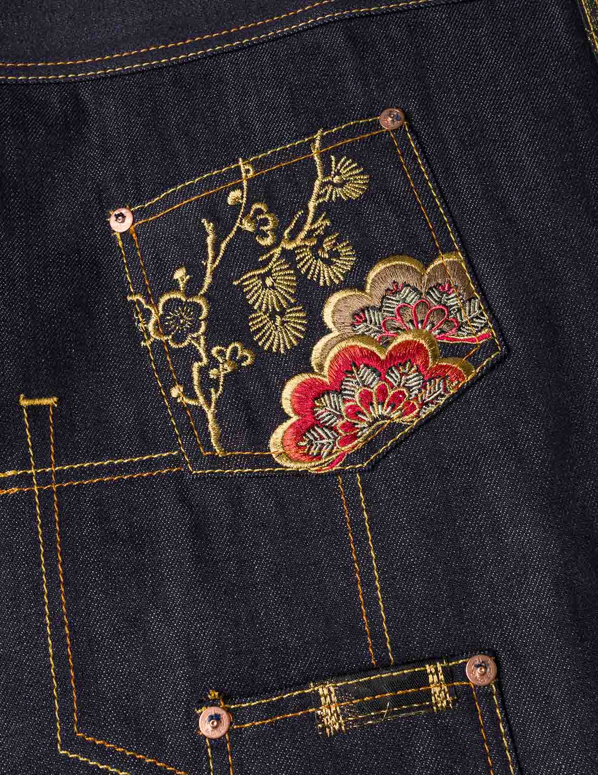Multi-Pocket with Brocade Patch Relax Fit Denim Jacket - Image 7