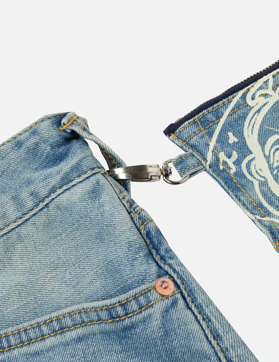 Multi-Pocket with Seagull Print 3D Fit Jeans - Image 13