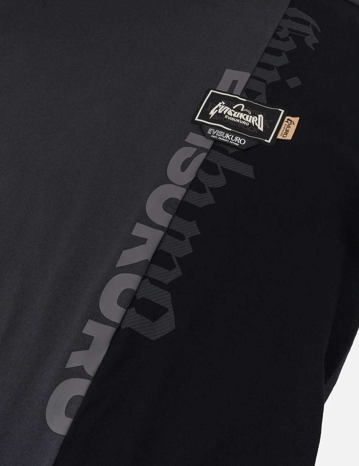 Panel design with Multi Labels Relax Fit T-Shirt - Image 6