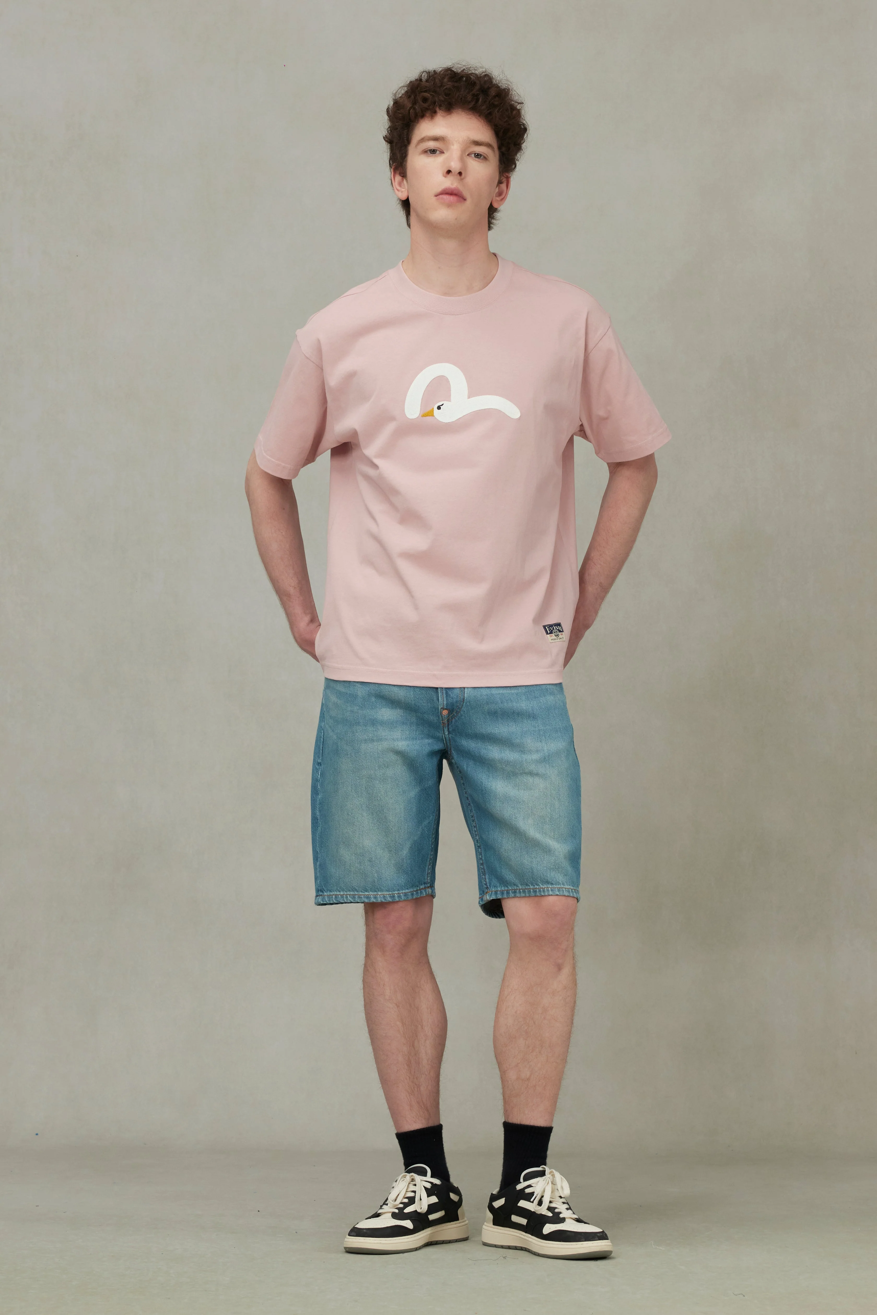 Playful Seagull Embroidery Relax Fit T-Shirt - Image 5