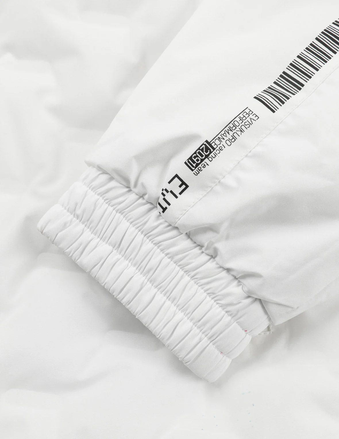Regular Fit Inflatable Performance Jacket - Image 8