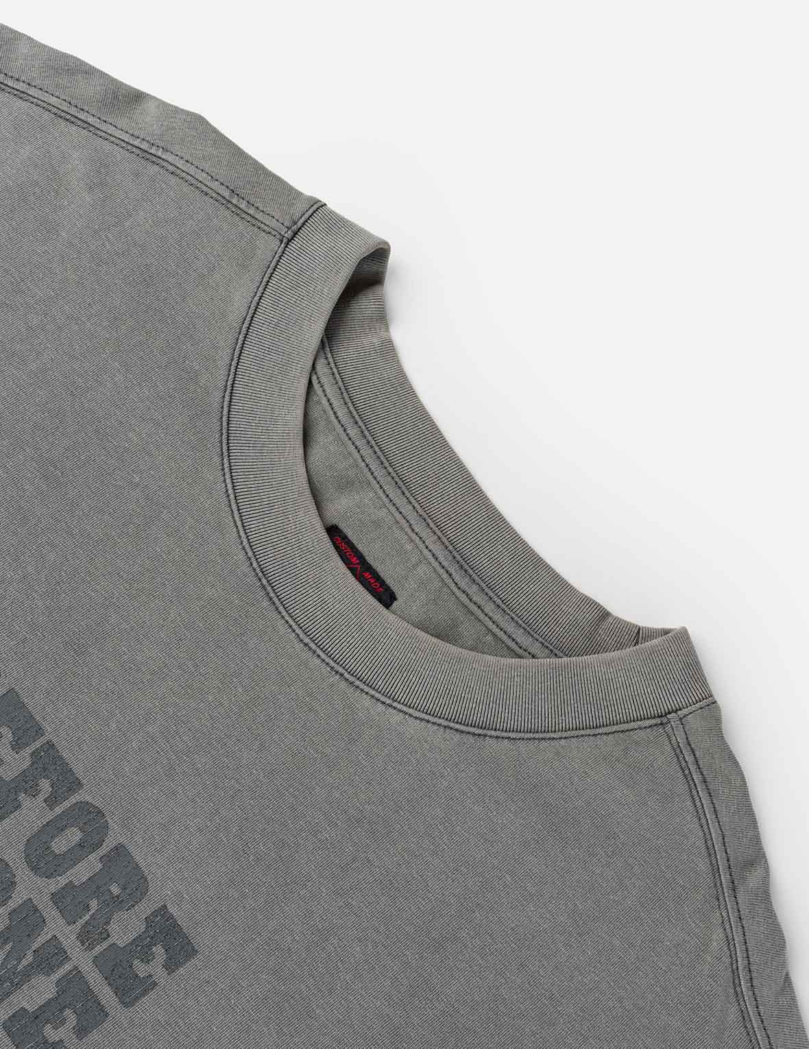 Reversed Seagull Slogan Long-sleeve T-shirt - Image 18