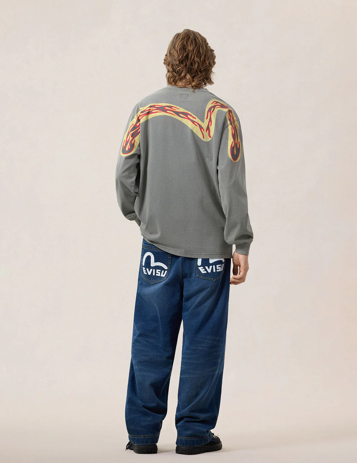 Reversed Seagull Slogan Long-sleeve T-shirt - Image 9