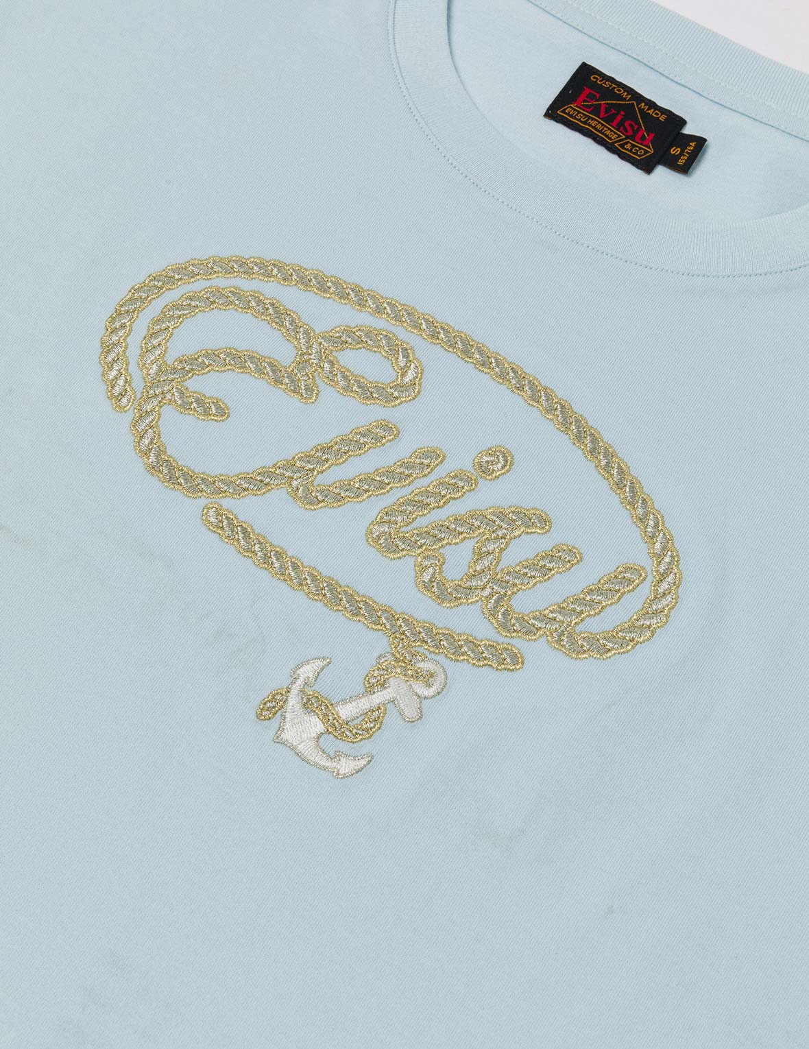 Rope Twist Logo and Anchor Embroidery Cropped T-Shirt - Image 5