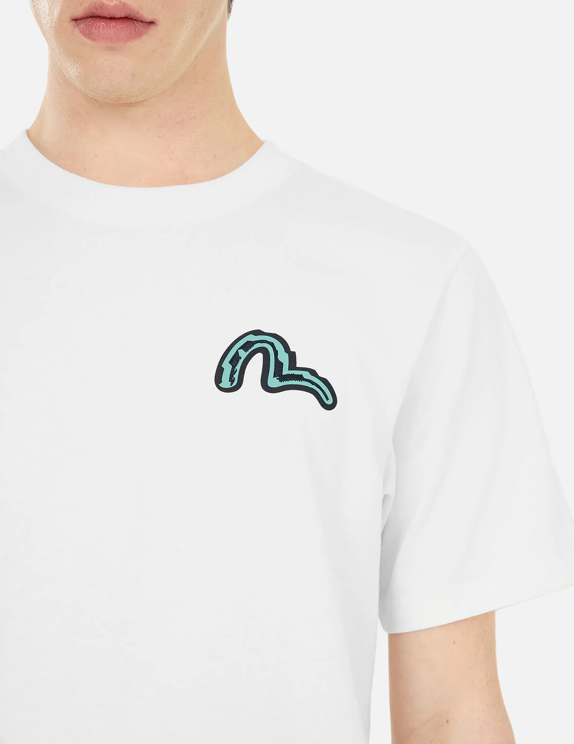 Seagull and Daruma Totem Print Regular Fit T-shirt - Image 10