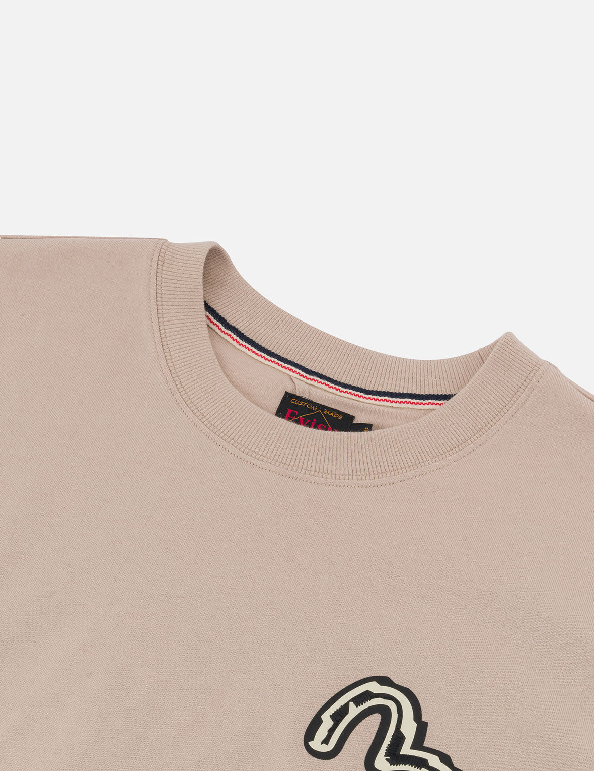 Seagull and Daruma Totem Print Regular Fit T-shirt - Image 13