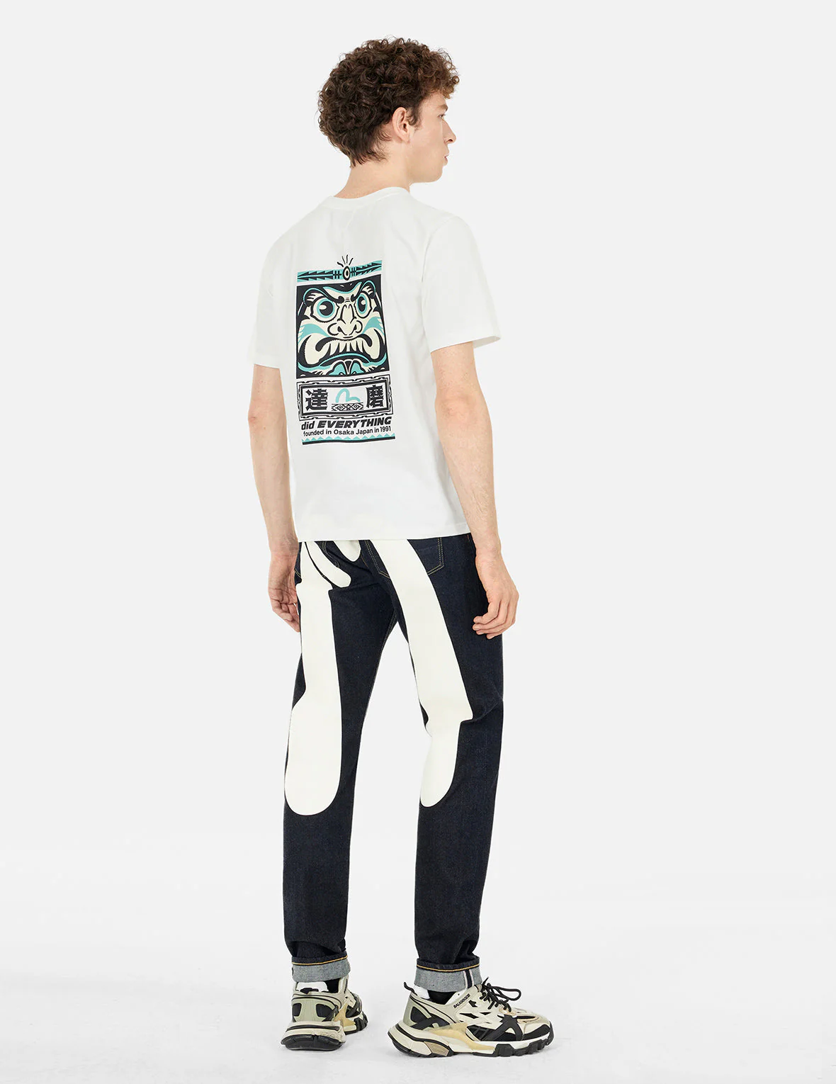 Seagull and Daruma Totem Print Regular Fit T-shirt - Image 5