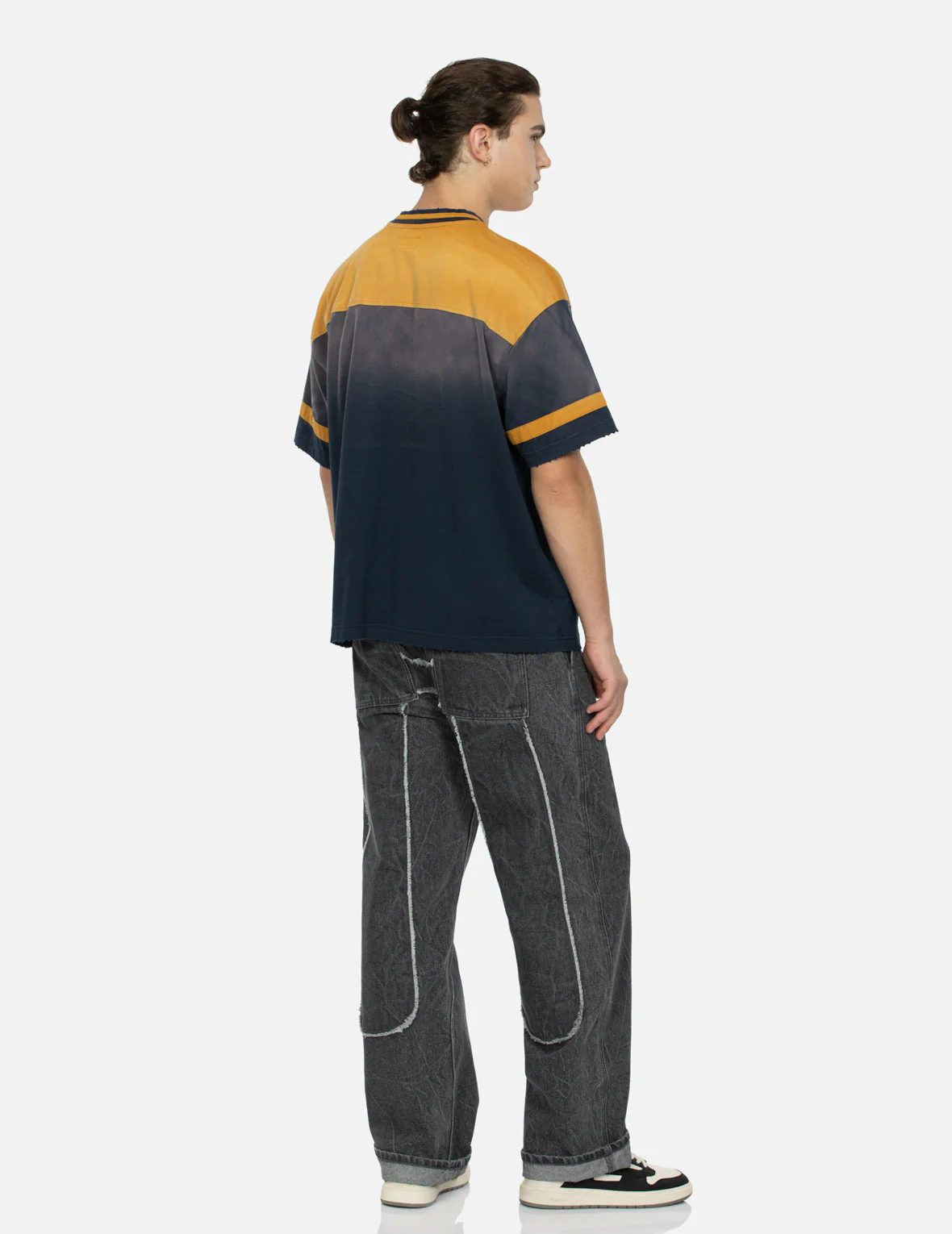 Seagull and Logo Appliqué Embroidery Boxy V-Neck T-shirt - Image 4