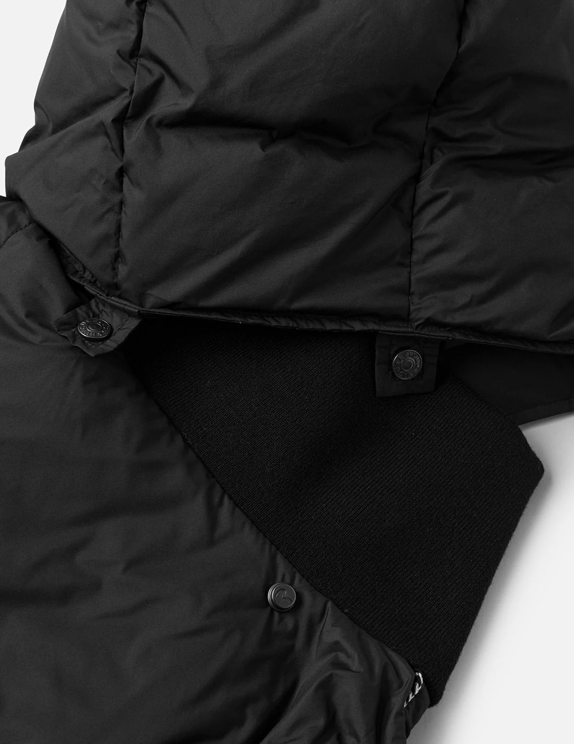 Seagull and Logo Embroidery Fashion Fit Down Jacket with Detachable Hood - Image 11