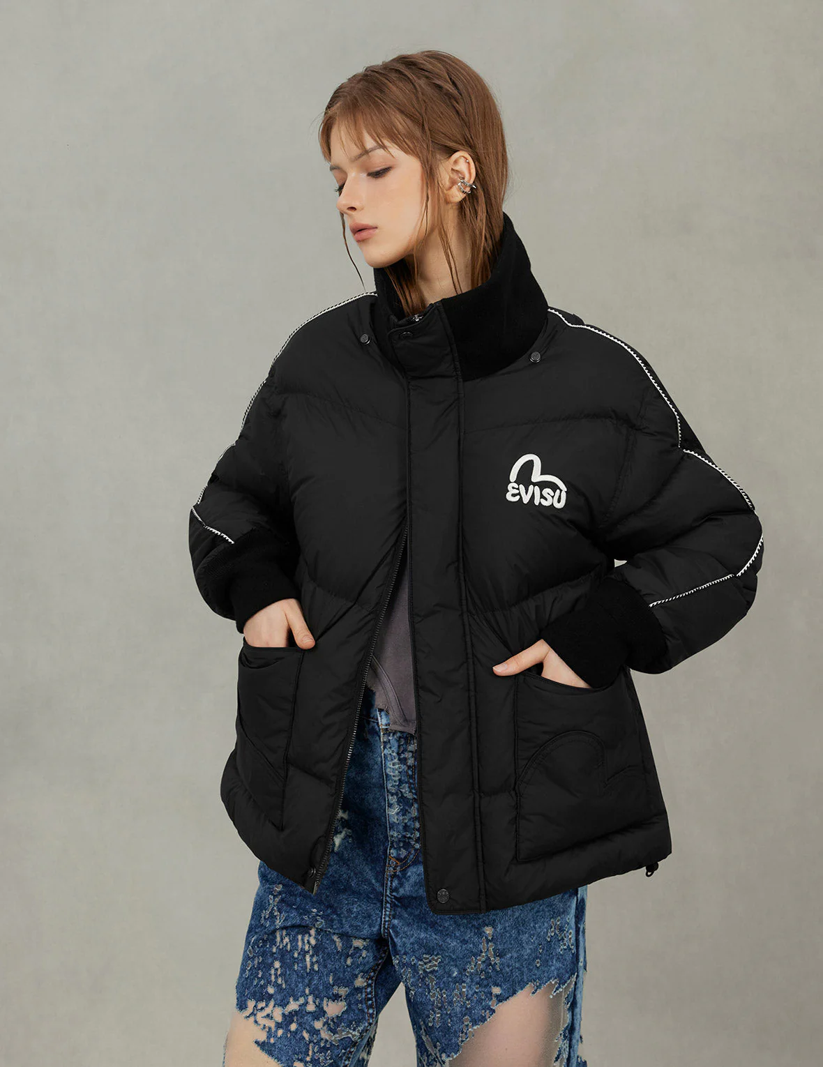 Seagull and Logo Embroidery Fashion Fit Down Jacket with Detachable Hood - Image 7
