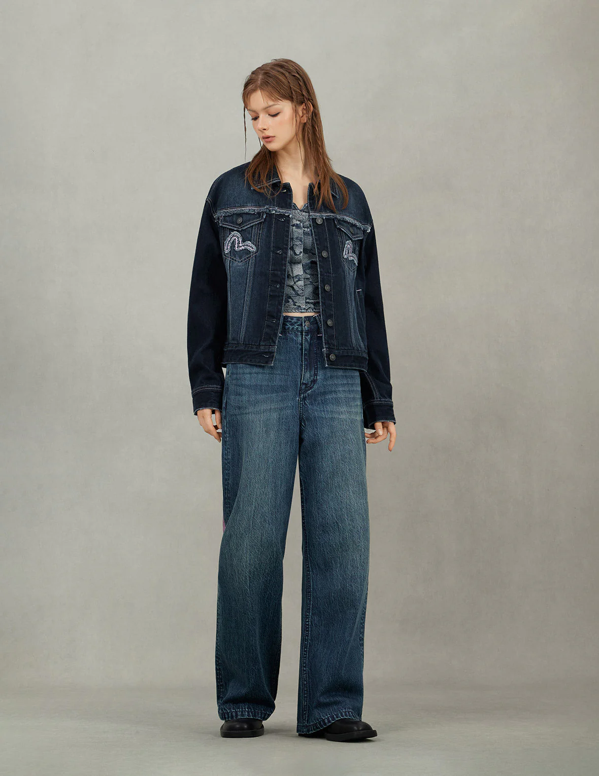 Seagull Appliqué Embroidery Loose Fit Washed Denim Jacket - Image 5