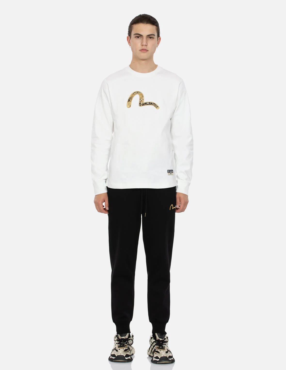 Seagull Brocade Appliqué Regular Fit Long-Sleeve T-shirt - Image 10