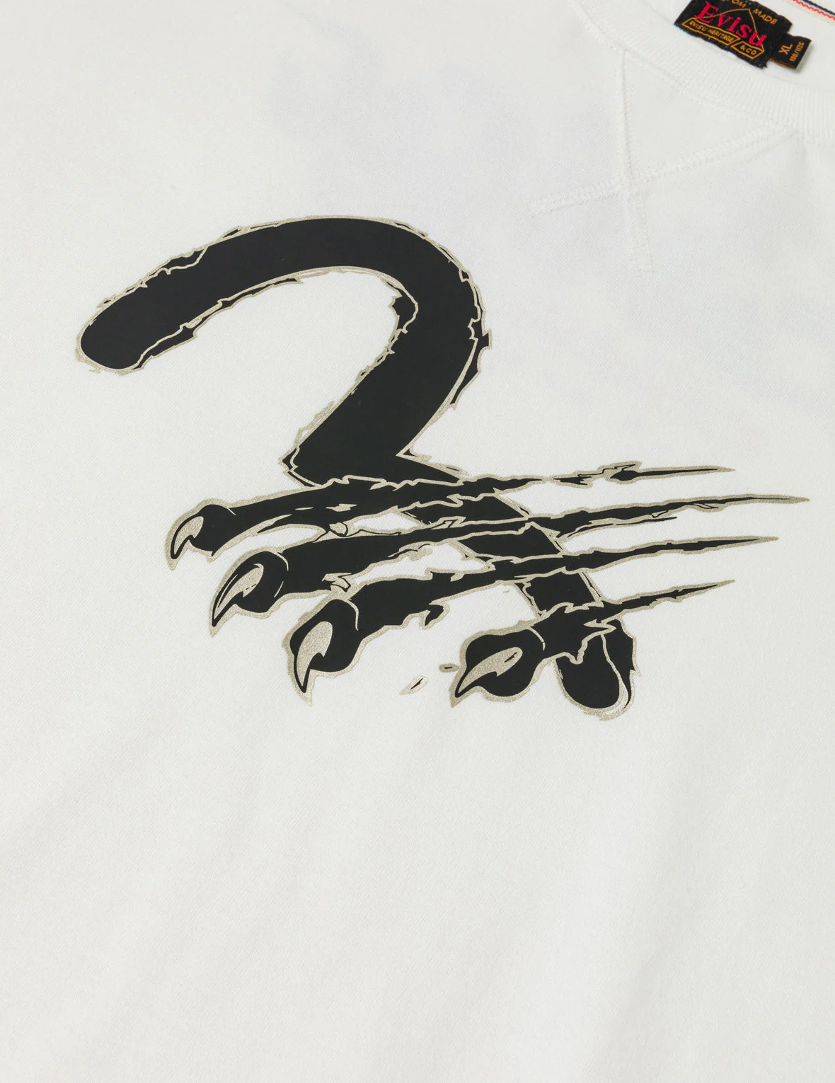Seagull Claw Print T-shirt - Image 14