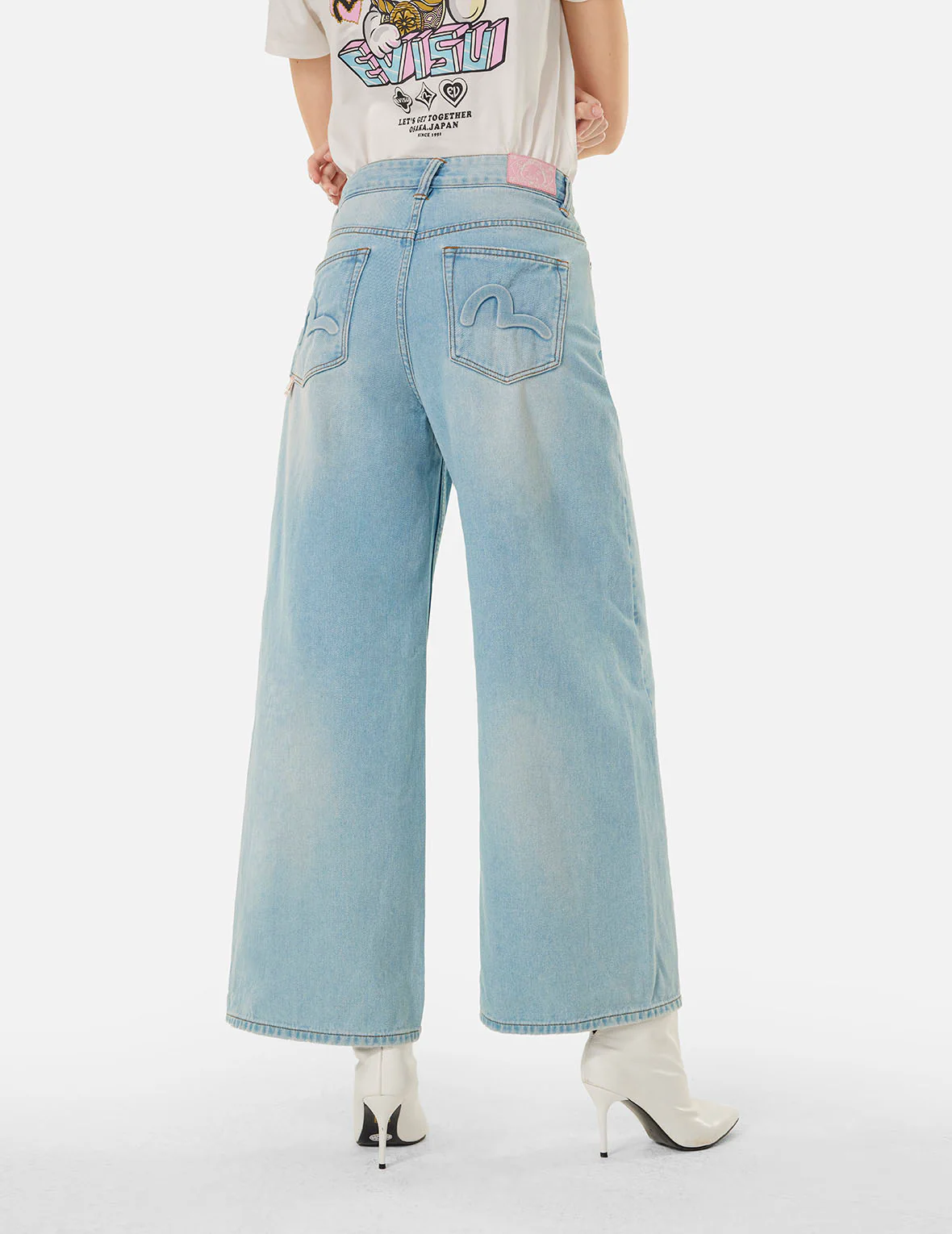 Seagull Embossed Baggy Jeans - Image 5
