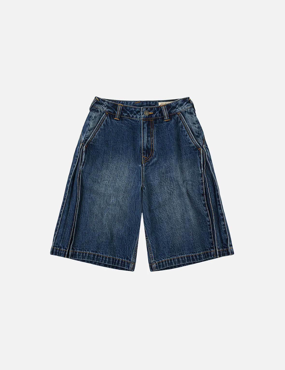 Seagull Embossed Fashion Fit Pleated Denim Shorts - Image 4