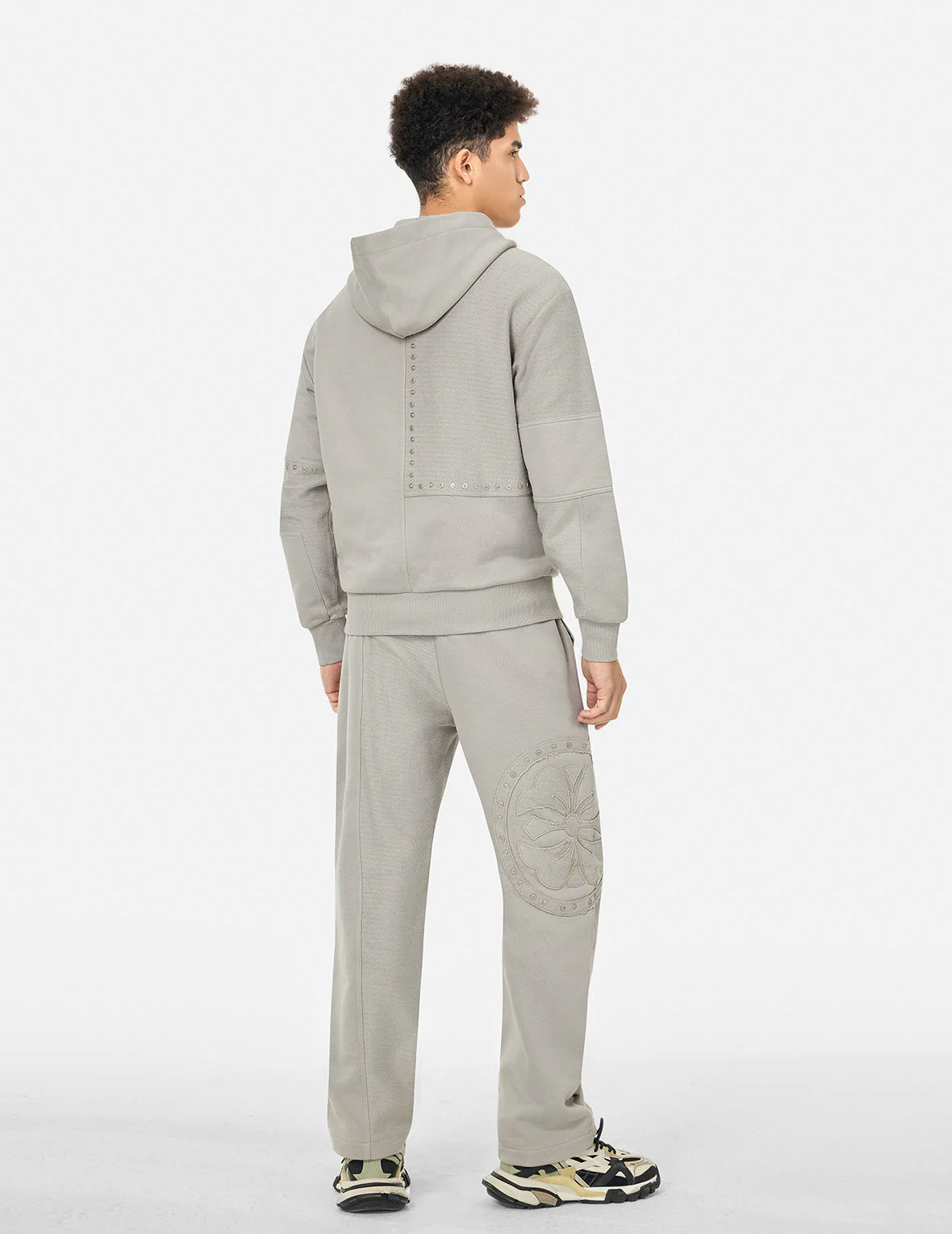 Seagull Embroidery and Fabric Blocking Relax Fit Hoodie - Image 4