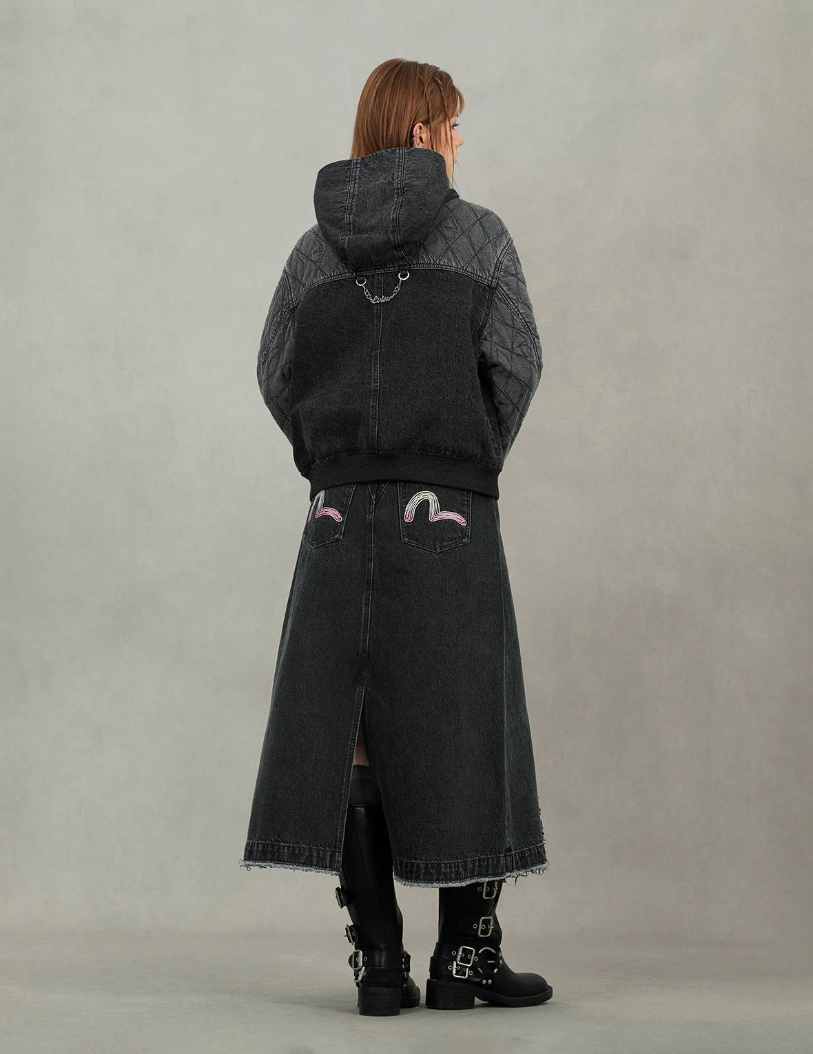 Seagull Embroidery Distressed Fashion Fit Denim Skirt - Image 6