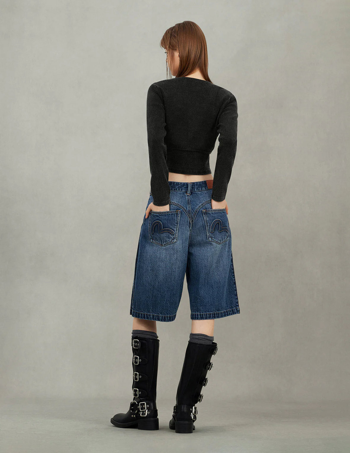 Seagull Embroidery Fashion Fit Knitted Vest Jacket - Image 6