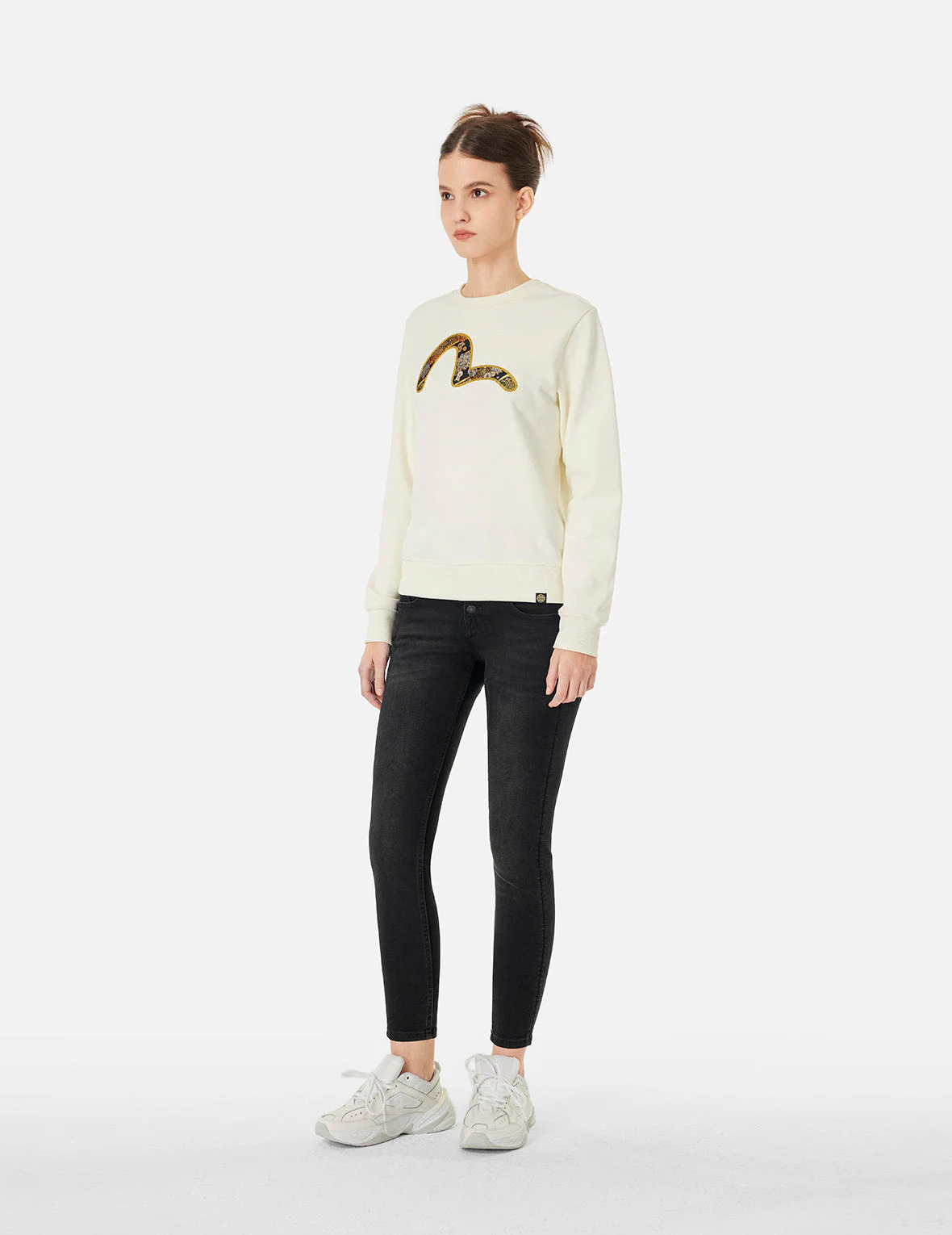 Seagull Embroidery High-Waist Skinny Jeans - Image 4