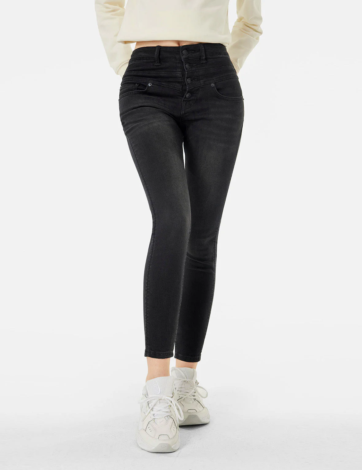 Seagull Embroidery High-Waist Skinny Jeans - Image 6