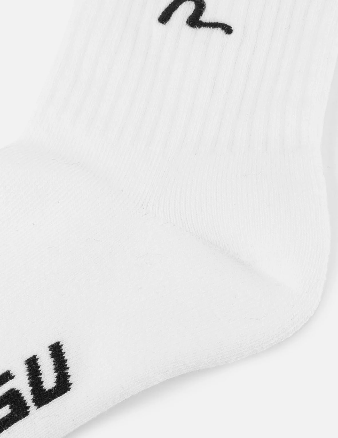 Seagull Embroidery Mid Socks - Image 9