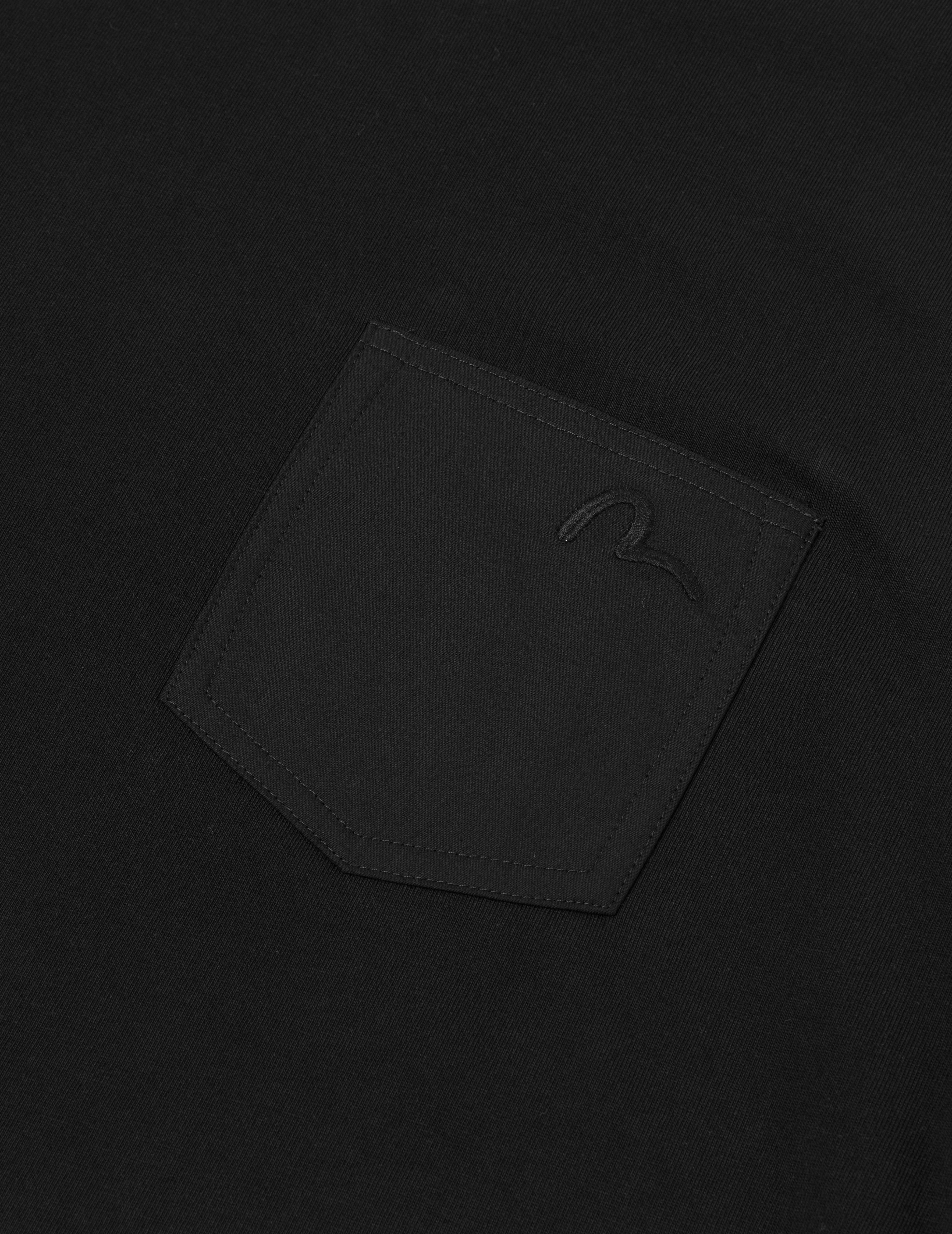 Seagull Embroidery Stitching Pocket Relax Fit T-Shirt - Image 20