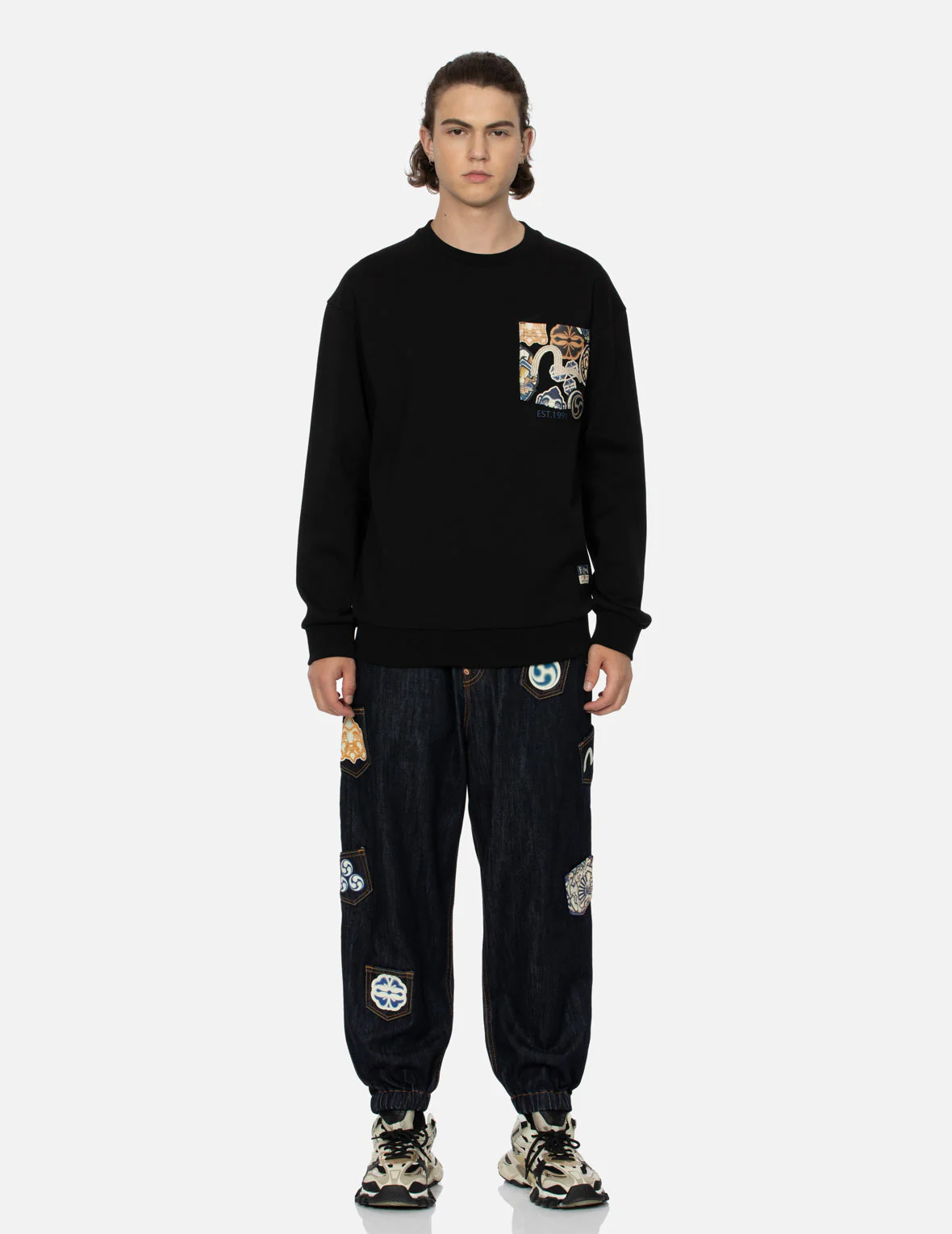 Seagull Embroidery with Kamon Print Pocket Relax Fit Sweatshirt - Image 5