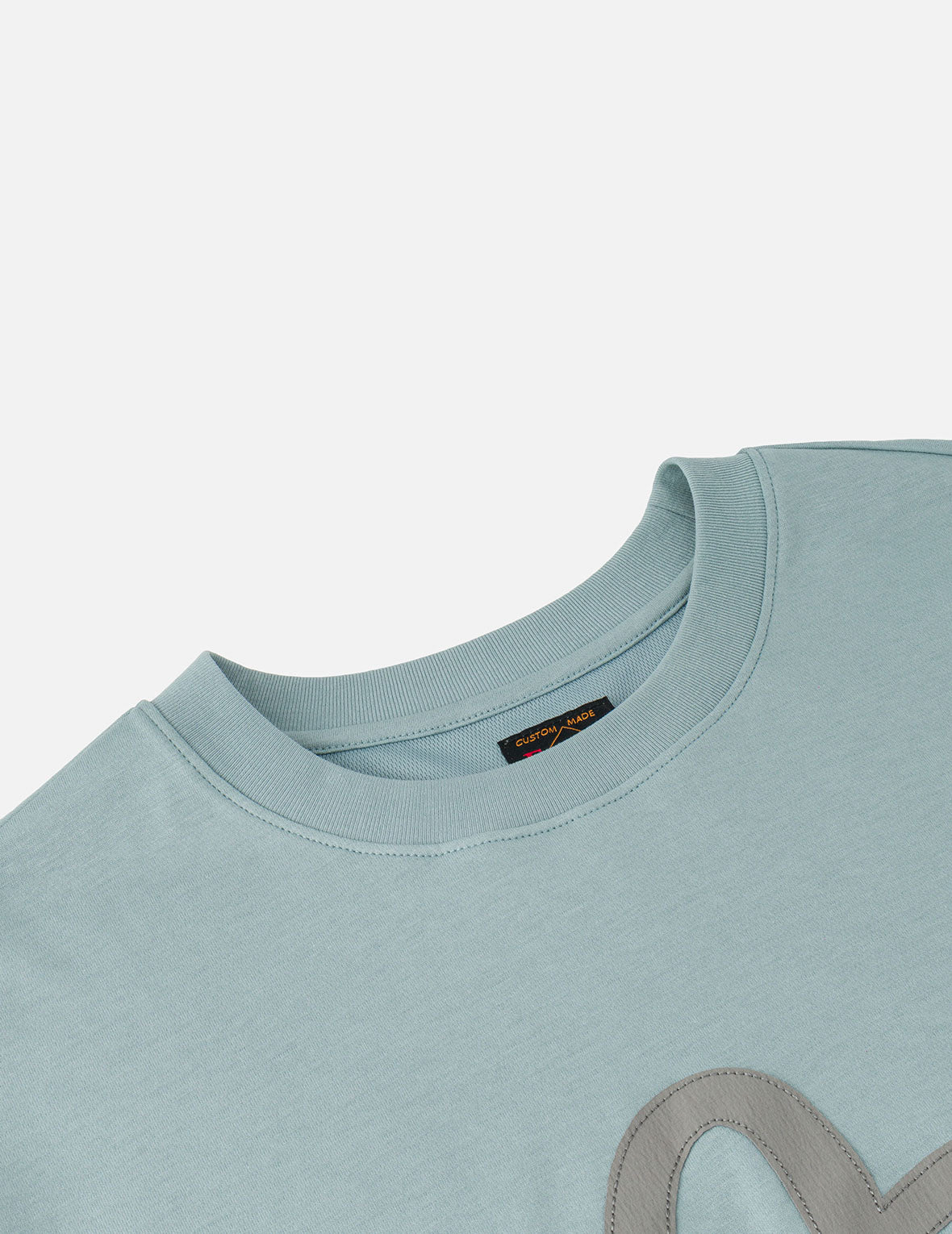 Seagull Patch T-shirt - Image 17