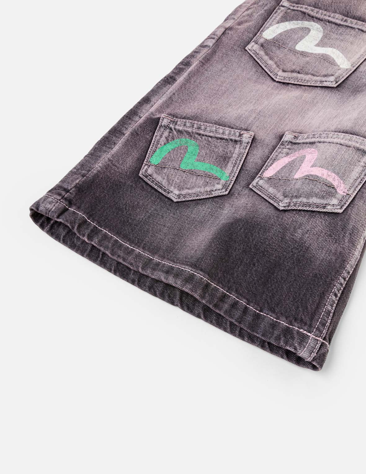 Seagull Print Multi-Pocket Denim Shorts - Image 8