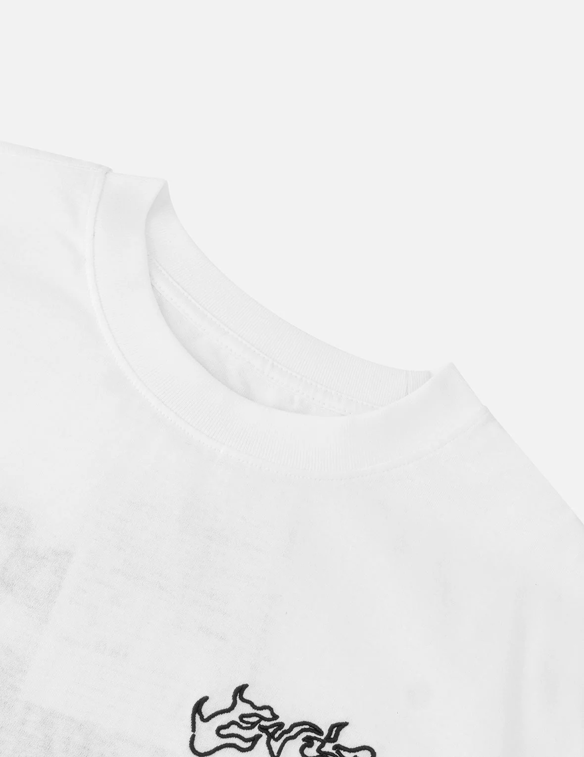 Skull Samurai Embroidery T-shirt - Image 18