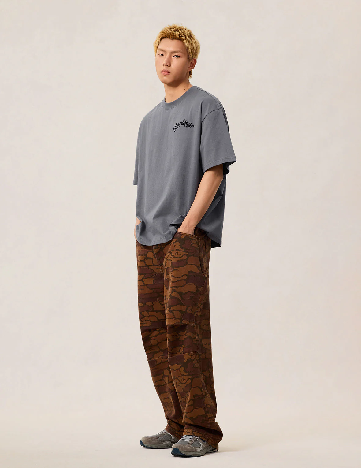 Skull Samurai Embroidery T-shirt - Image 8