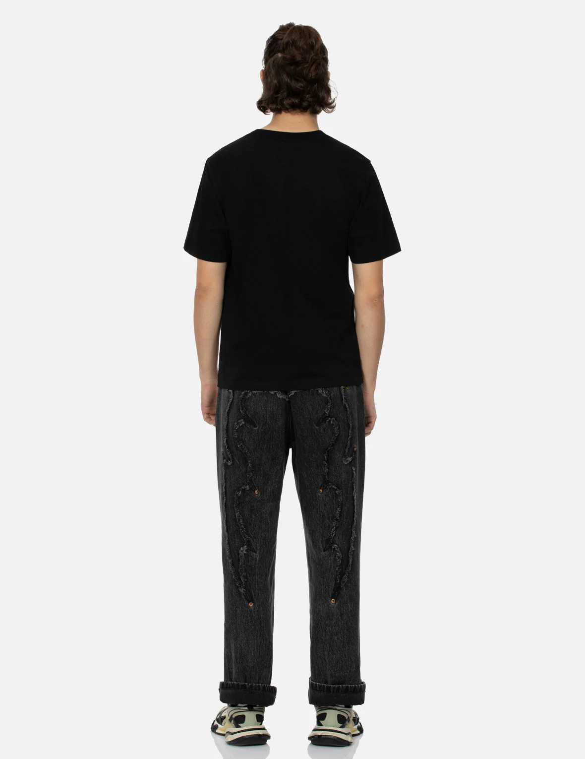 Tanuki and Daruma Print Regular Fit T-Shirt - Image 11