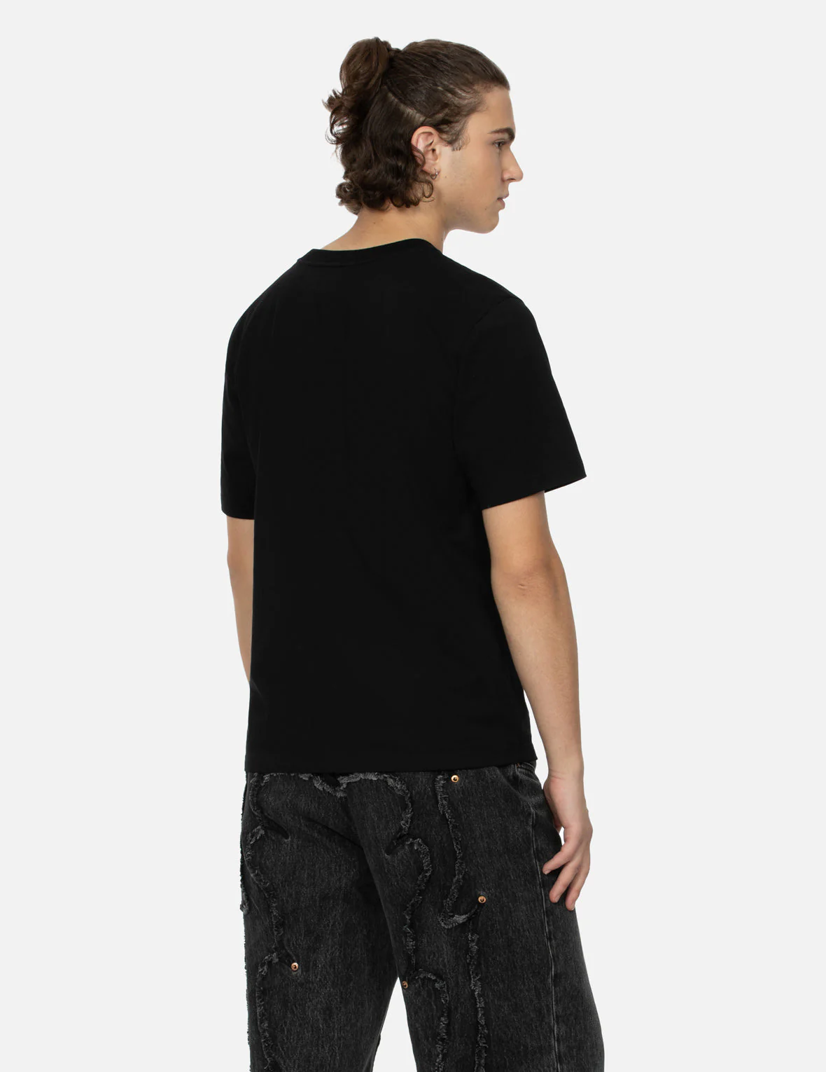 Tanuki and Daruma Print Regular Fit T-Shirt - Image 15