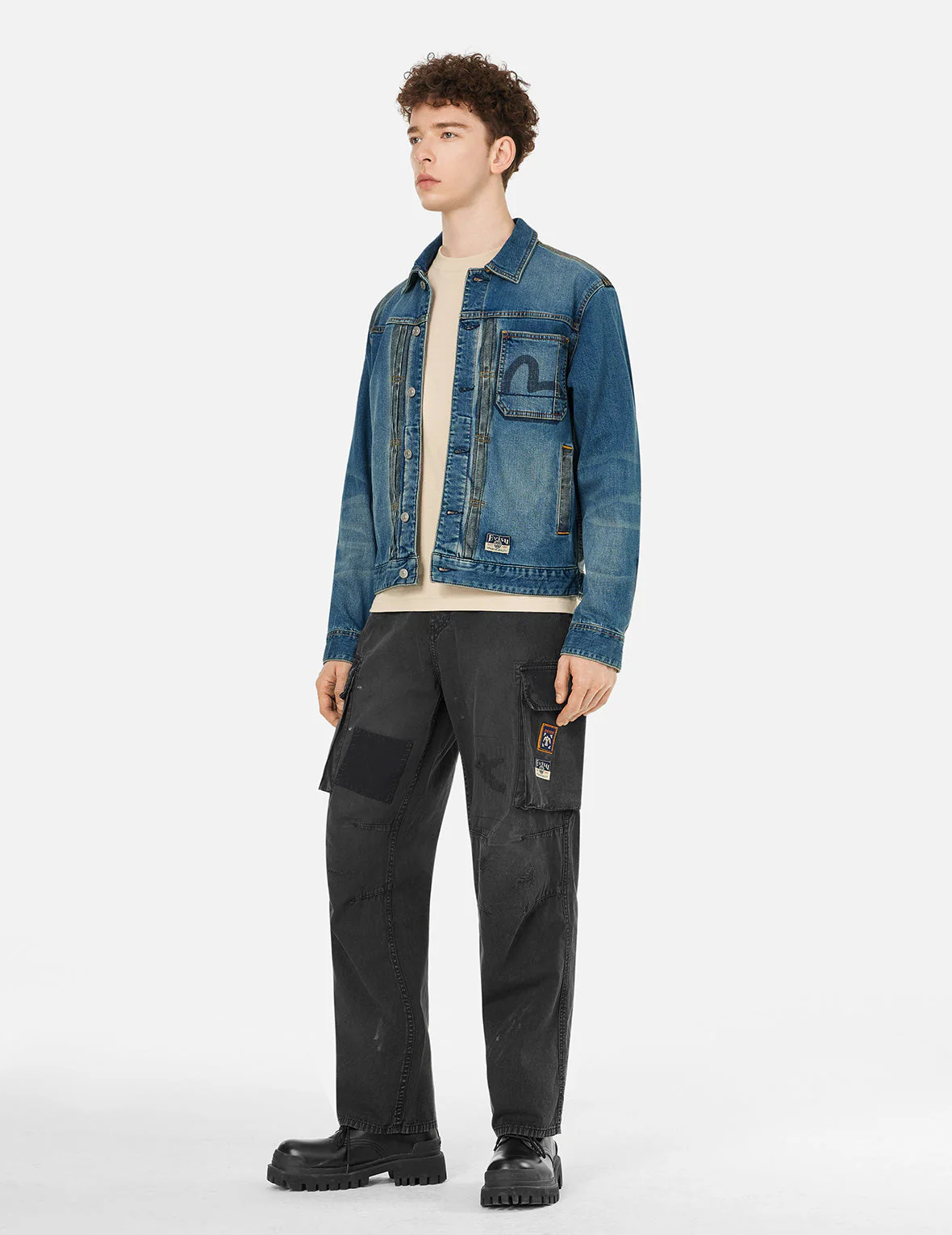 Two-tone Daicock Inserted Regular Fit Denim Jacket - Image 3