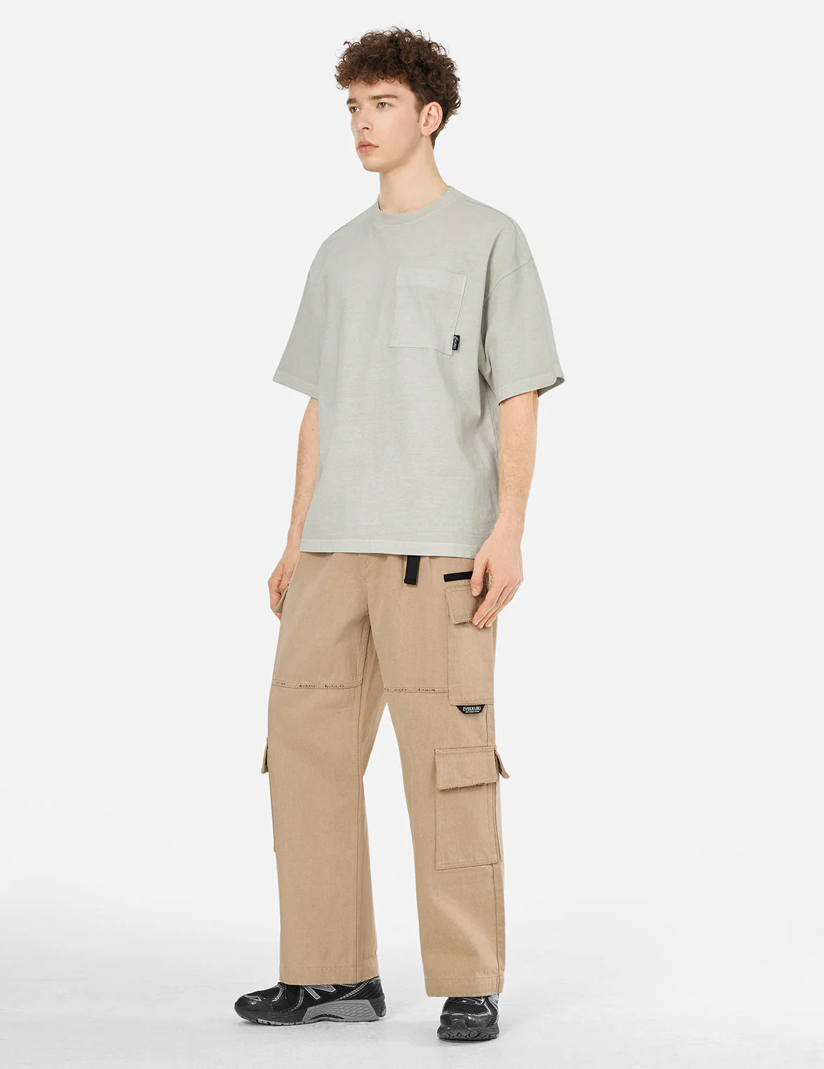 Two Tone Distressed Oversized Cargo Pants - Image 5