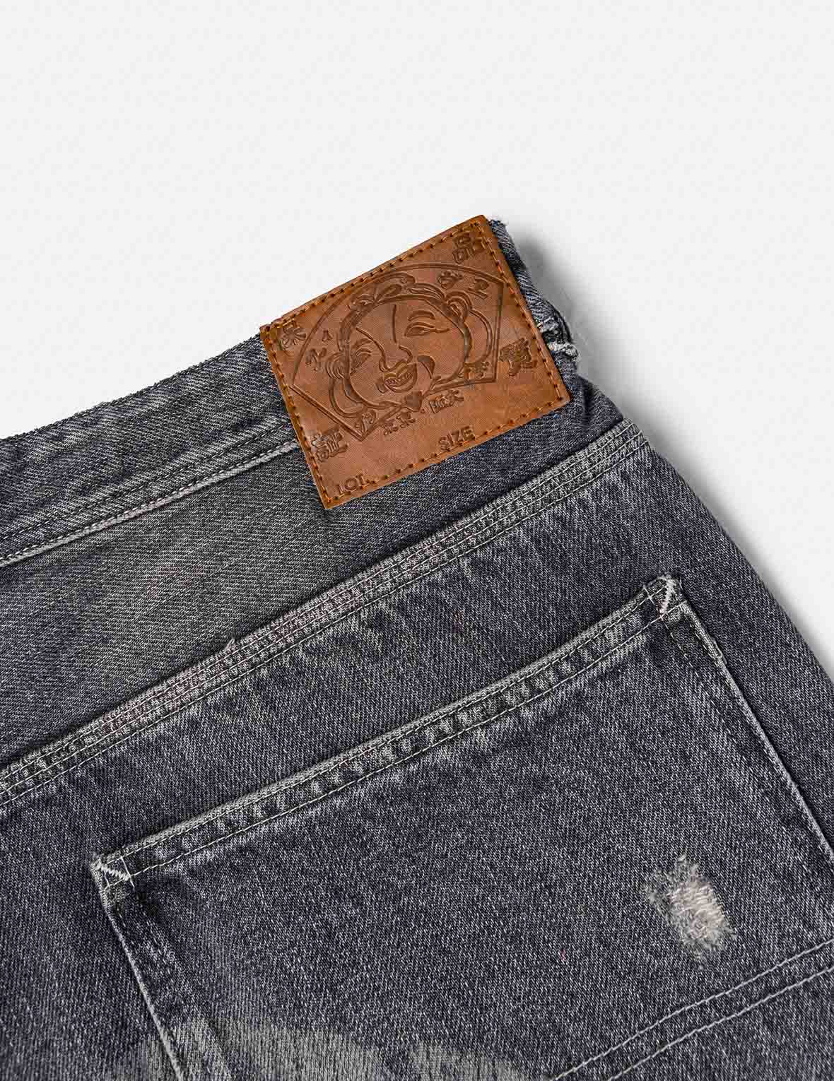 Washed and Distressed Daicock Print Relax Fit Jeans - Image 19