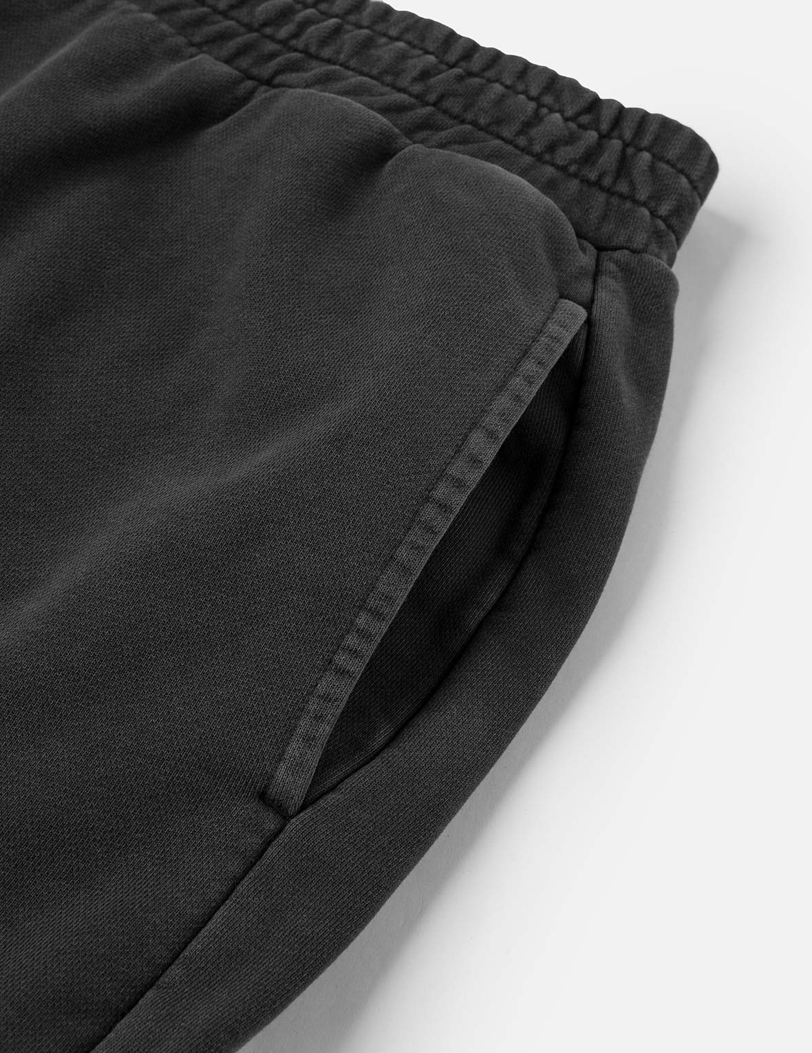 Washed Daicock Print Fashion Fit Sweatpants - Image 17