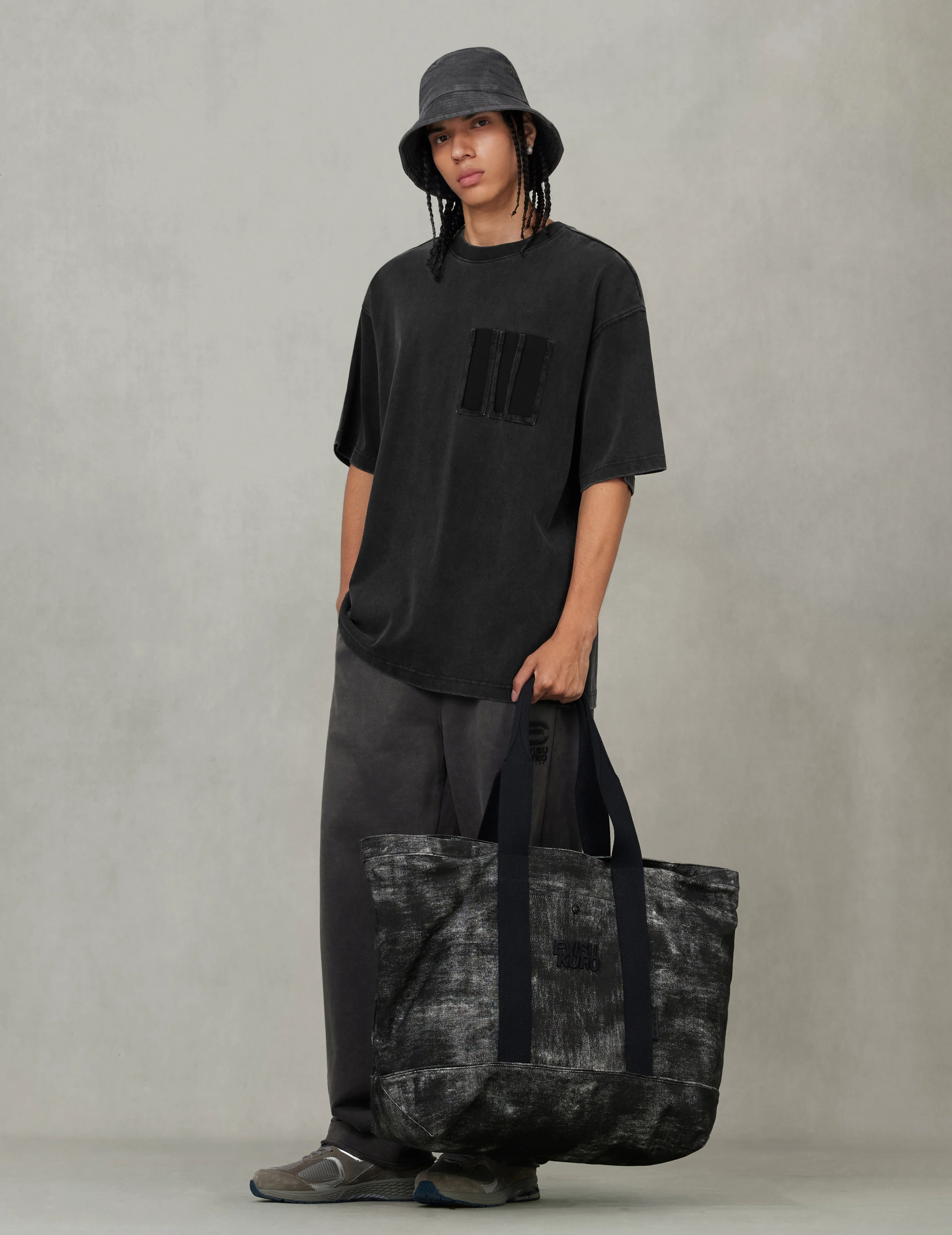 Washed Distressed Pocket and Gradient Print Loose Fit T-shirt - Image 10