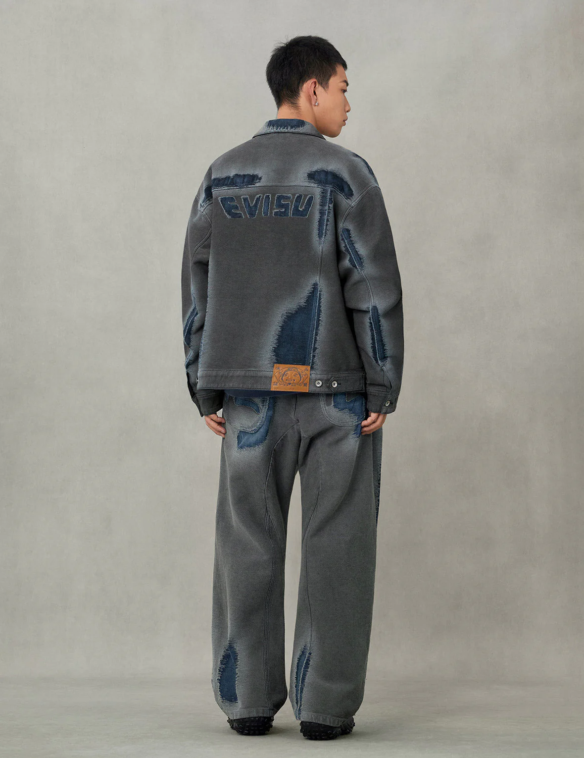 Washed Distressed Seagull Print 3D Cut Jeans - Image 6