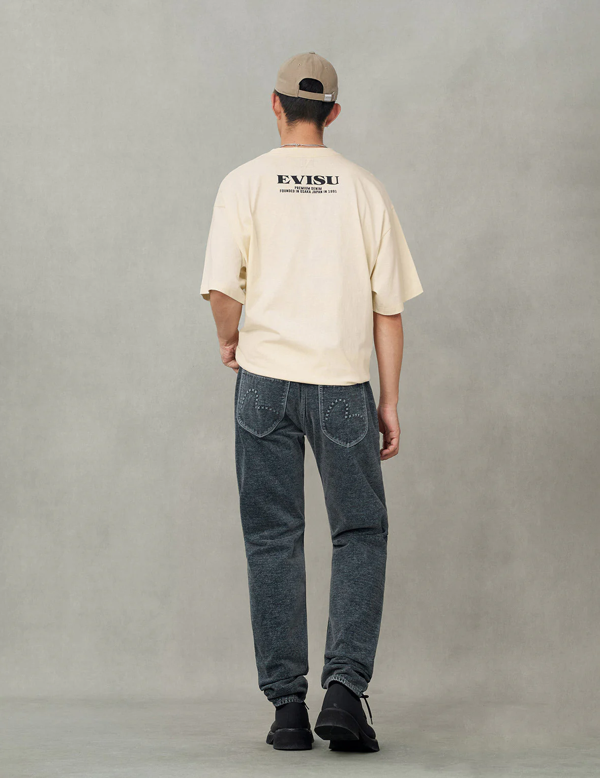 Washed Emboss Rivet Seagull Taper Fit Jeans #2017 - Image 6