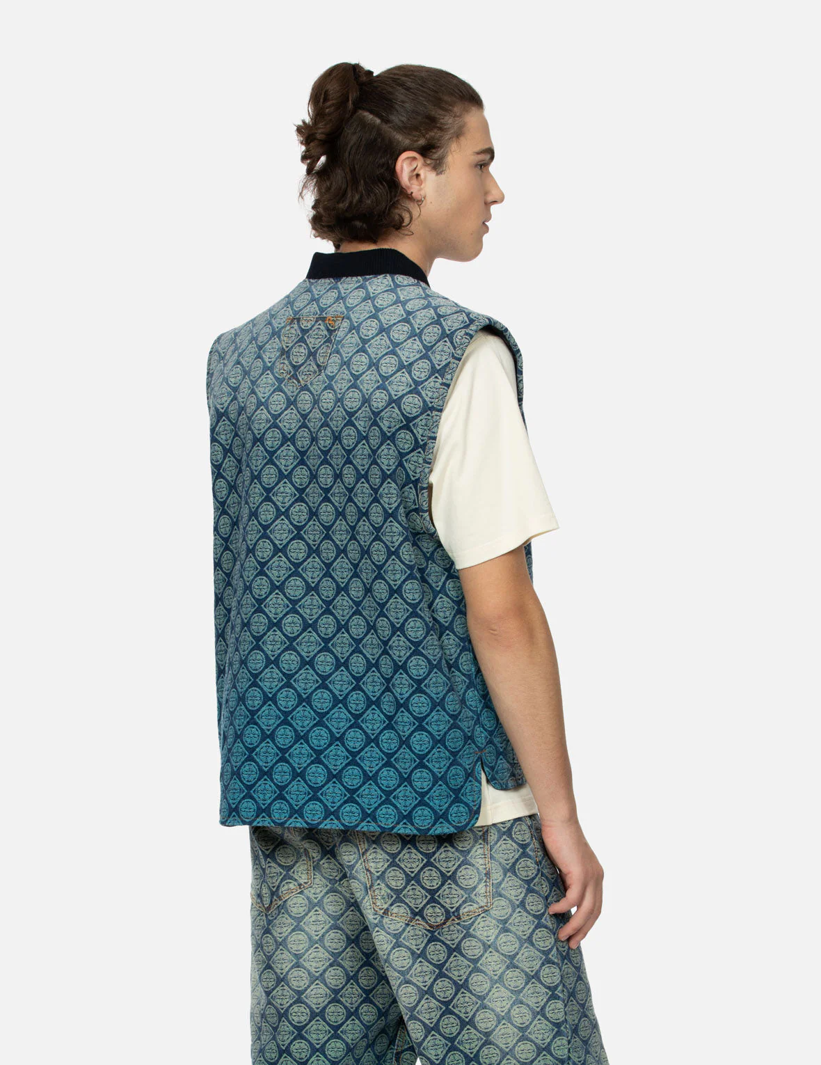 Washed Kamon Jacquard Relax Fit Denim Padded Vest - Image 8
