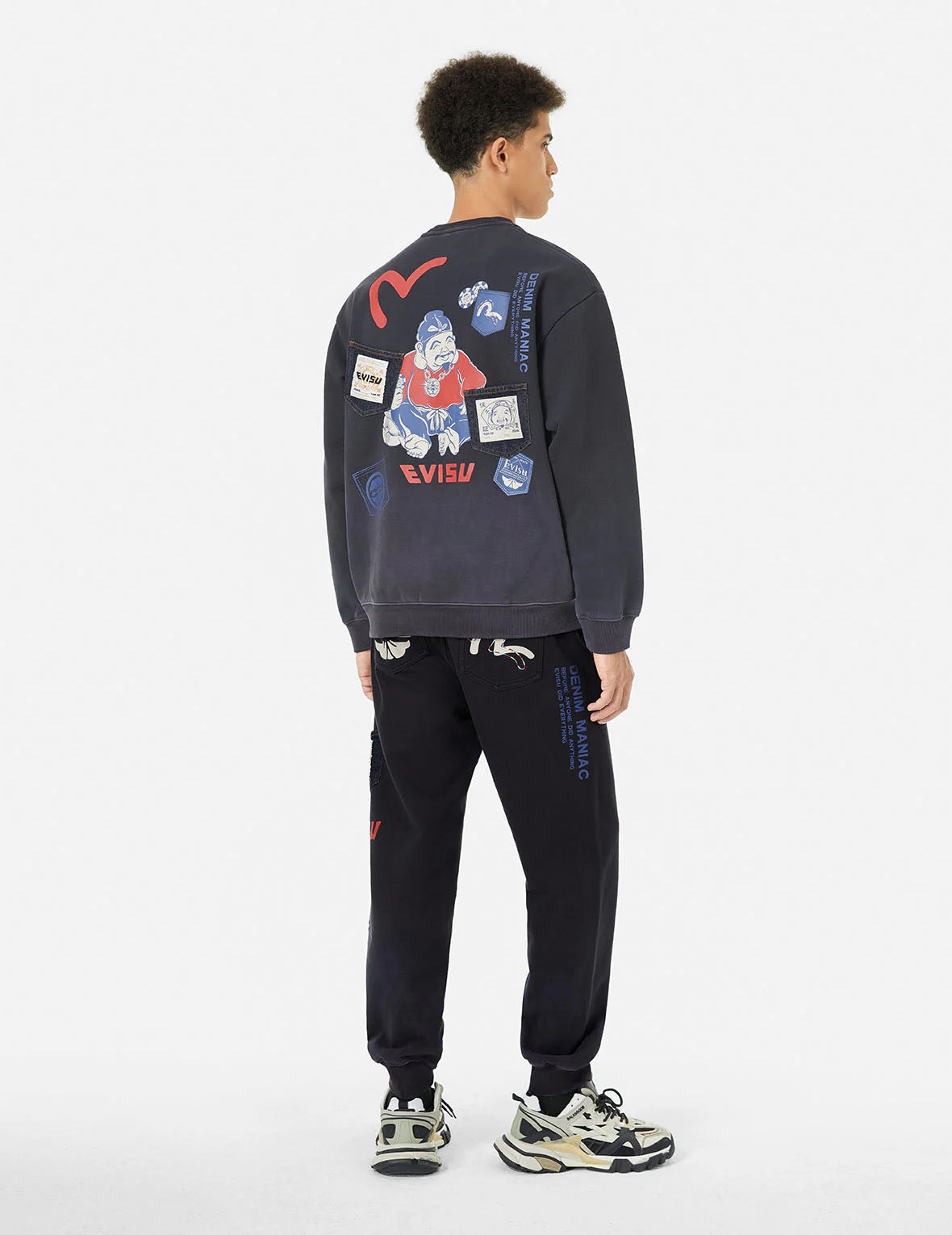 Washed Multi-pocket and Logos Print Straight Fit Sweatpants - Image 5