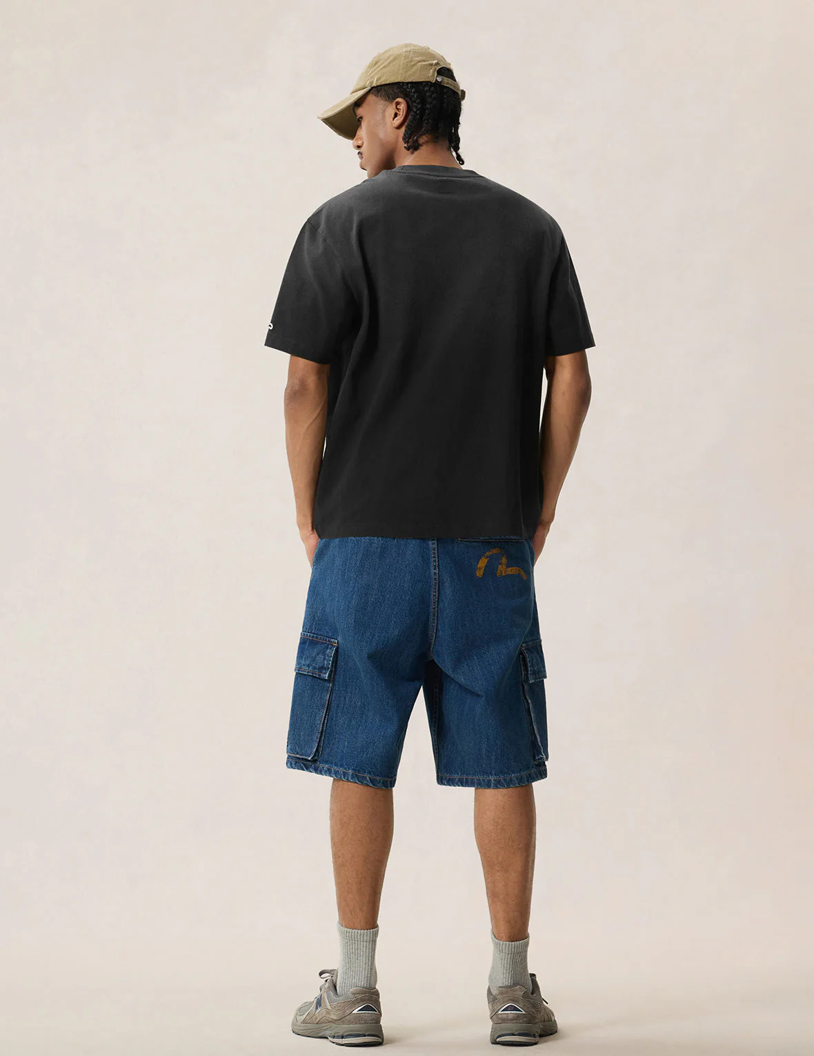 Washed Multi-process Miner Badge T-shirt - Image 12