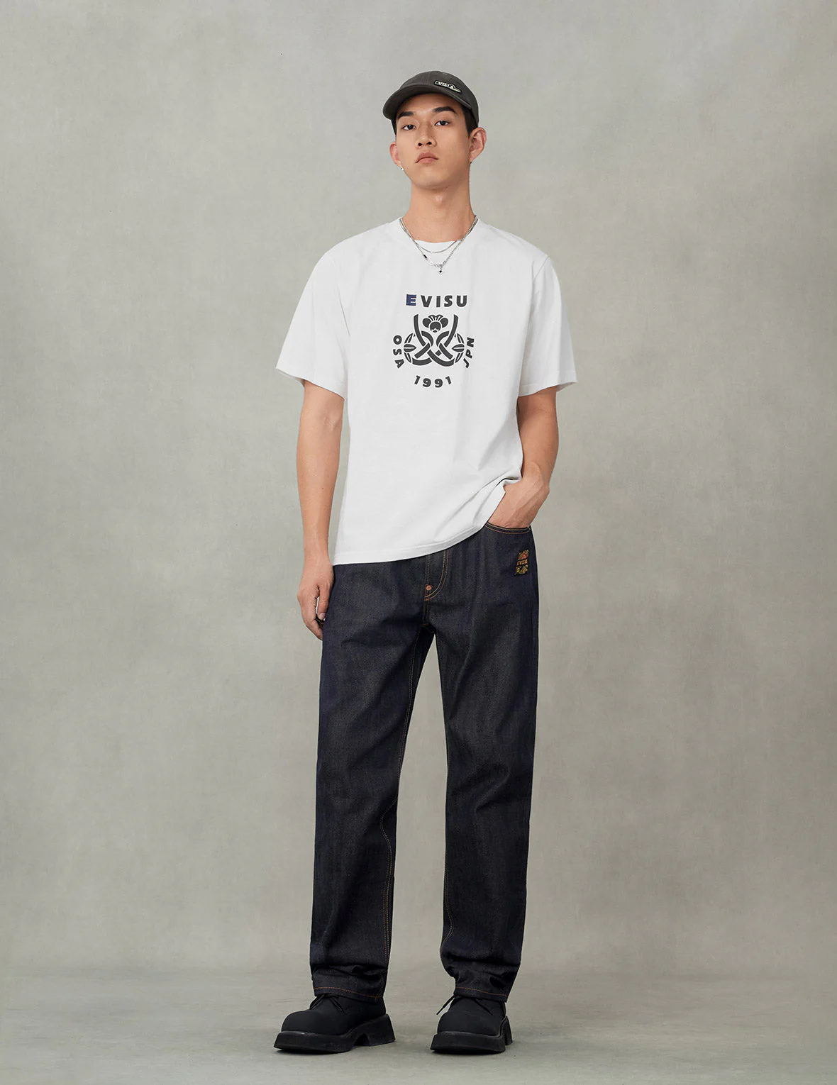 Wheel of Wisdom and  Daruma Daicock Print Regular Fit T-Shirt - Image 10