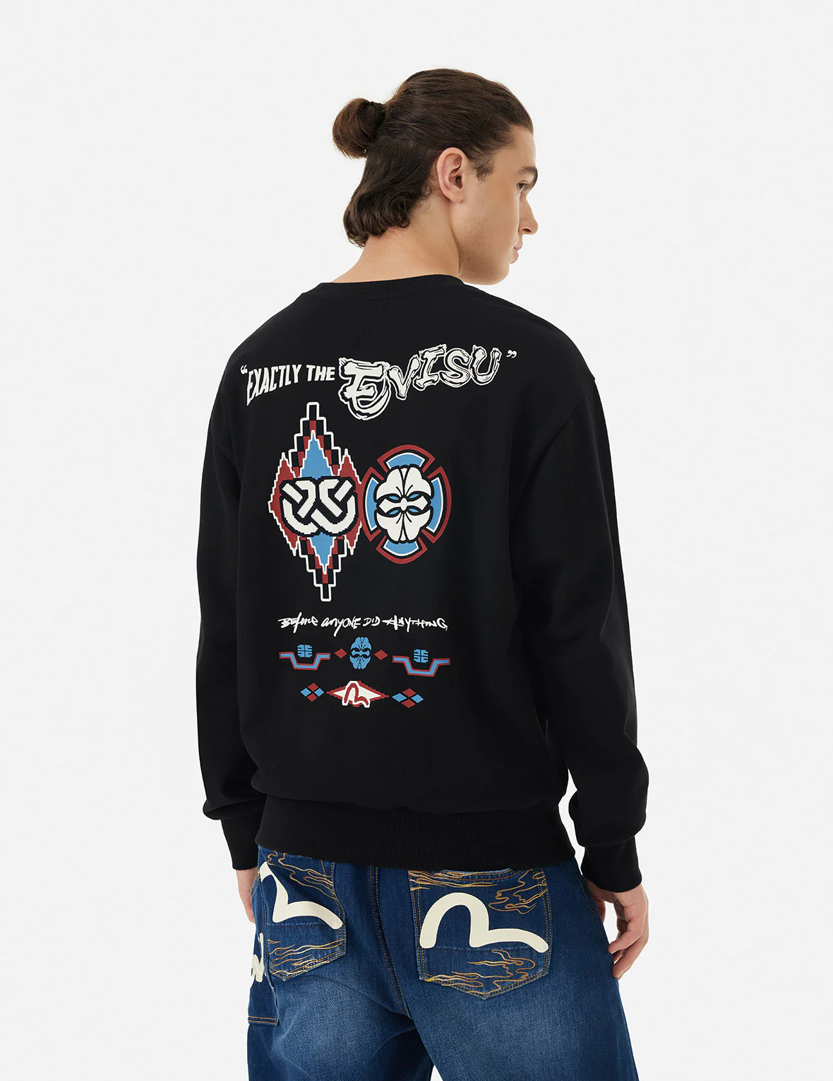 Wheel of Wisdom and Kamon Print Relax Fit Sweatshirt - Image 5