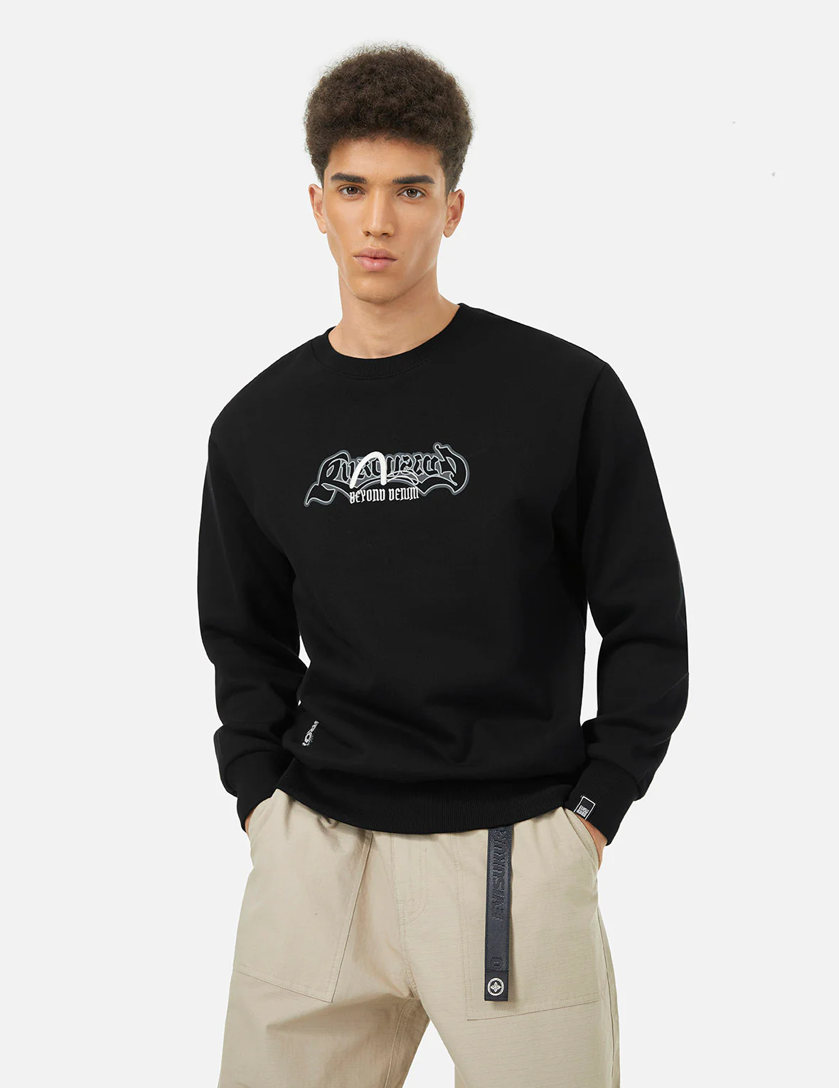 Yatagarasu Embrodiery Relax Fit Sweatshirt - Image 4